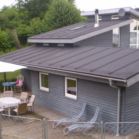 Holiday home Three-bedroom Holiday In Borkop 2 *