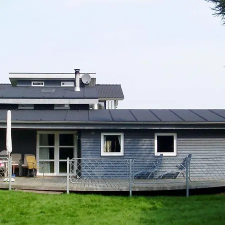 Three-bedroom Holiday In Borkop 2 Egeskov (Syddanmark)
